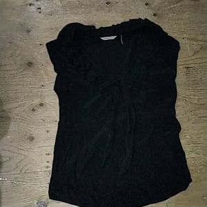 i am selling a dress black top